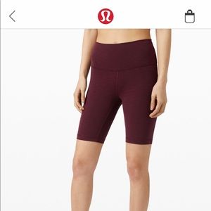 Lululemon Wunder Train Short 8”